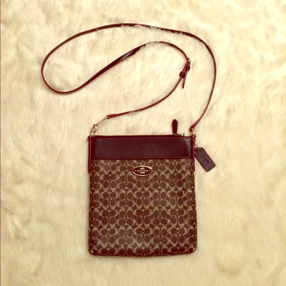 Coach Leather Signature Crossbody